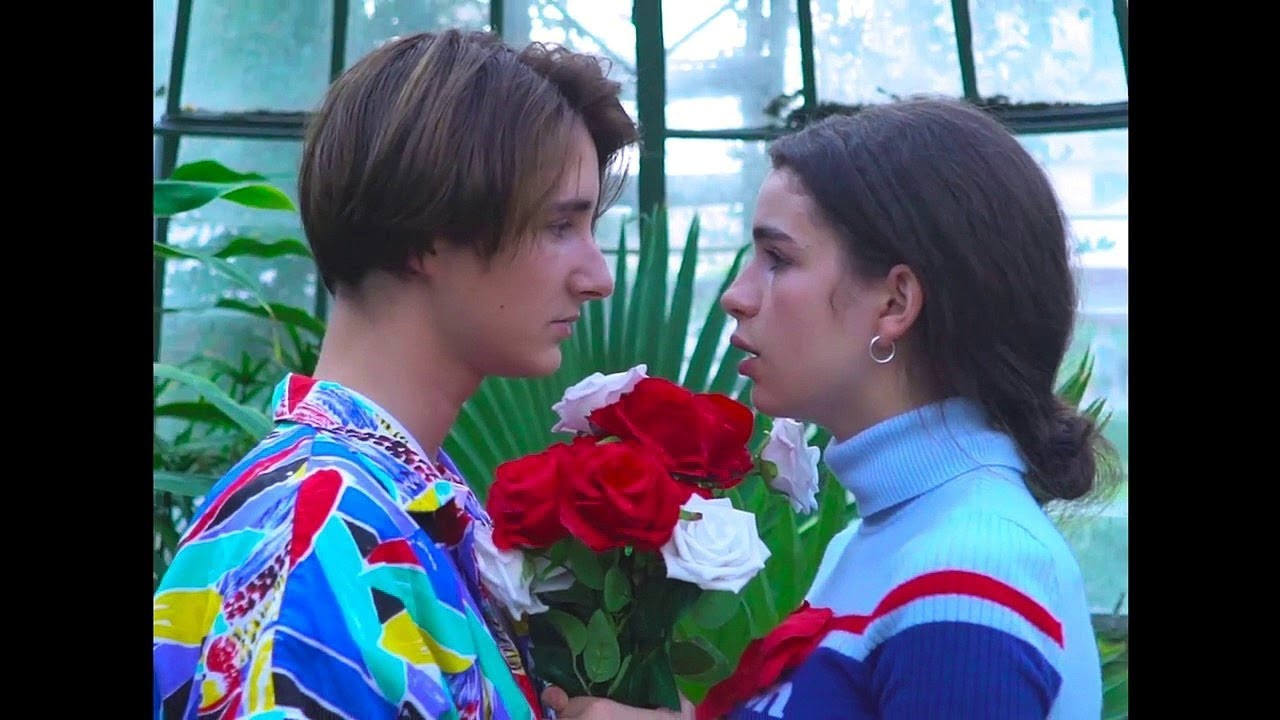 Videoclub - Amour Plastique + Roi [1 hour loop]