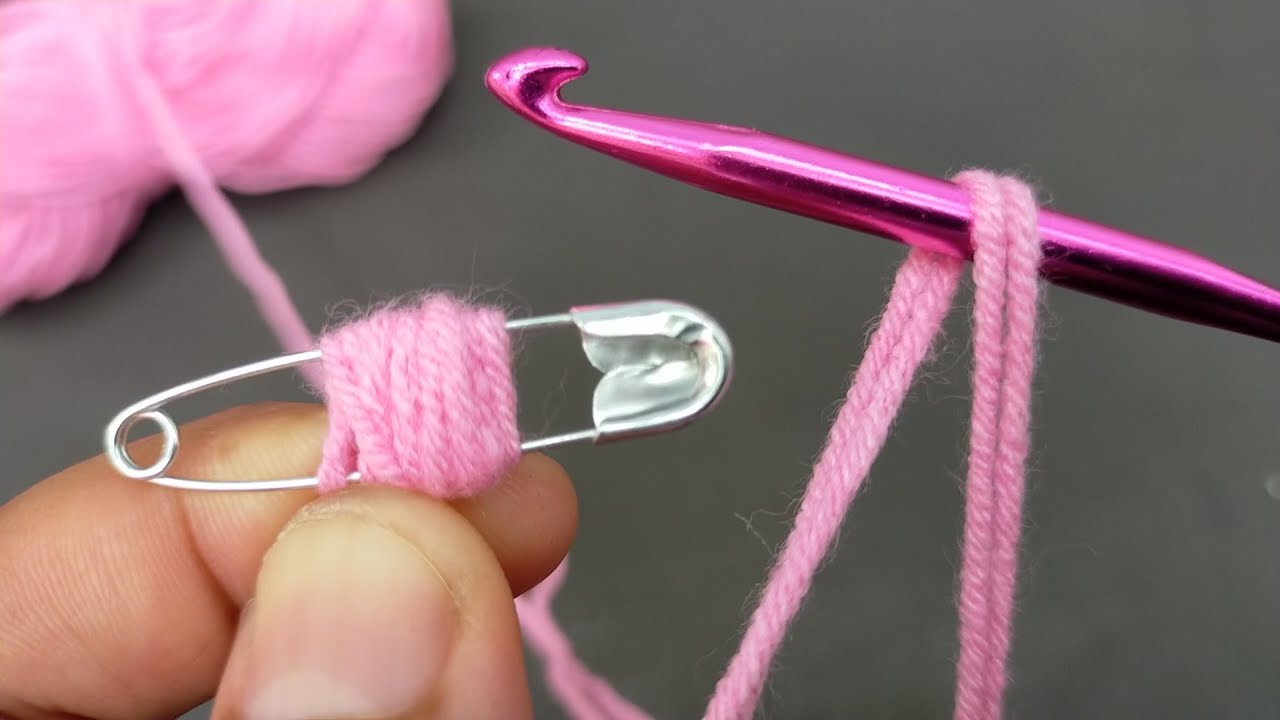 Nice Crochet Ideas | A really pretty Crochet Patterns on a safety pin | Crochet For Beginners 202