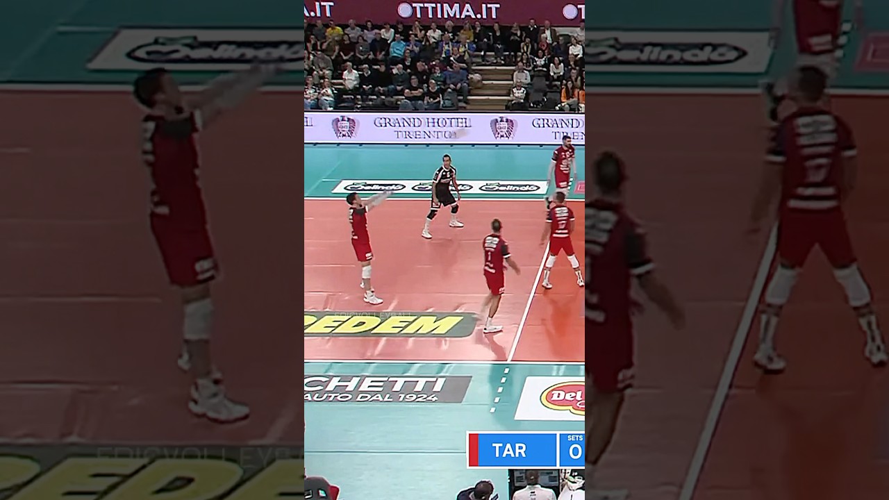 Classic volleyball misunderstanding 😂 #epicvolleyball #volleyballworld #volleyball