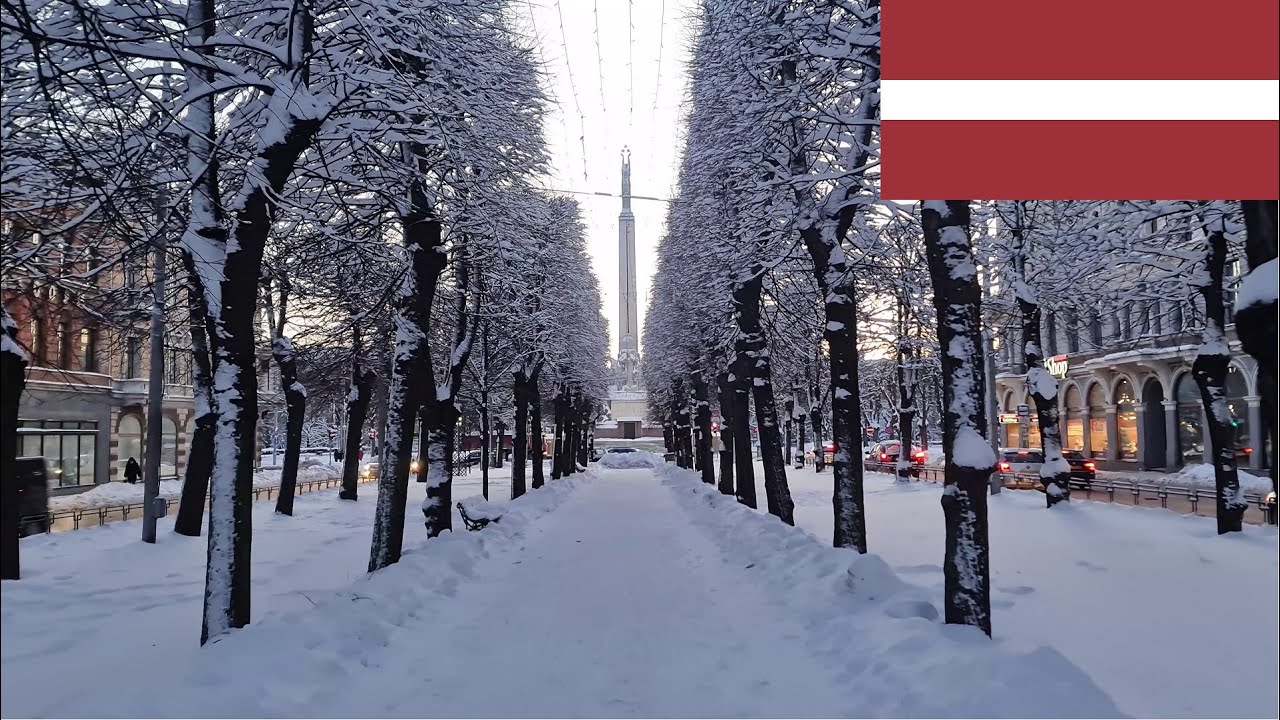 Riga in Winter - 12 Minutes of Walking
