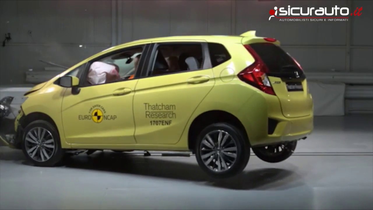 Crash test Euro NCAP - Rover 100 vs Honda Jazz