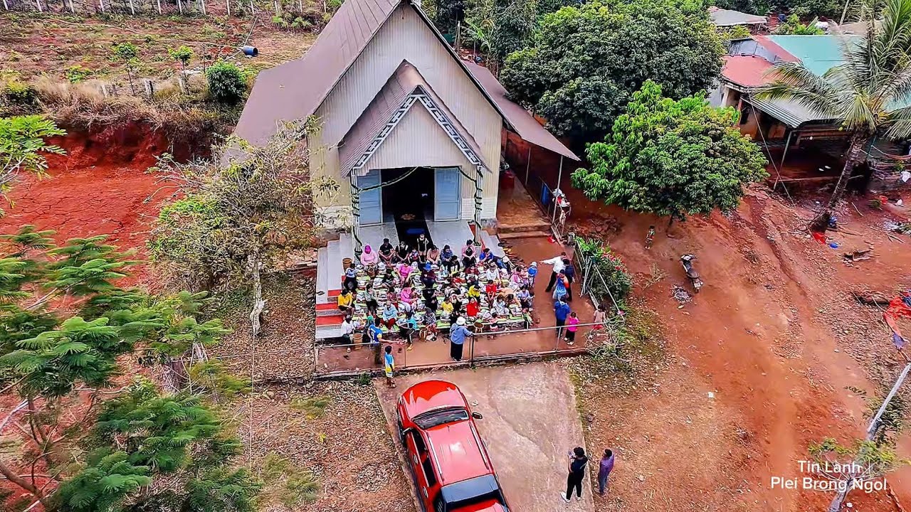 Trao Quà Yêu Thương Nhân Dịp Mùa Xuân cùng mục vụ Tin Sẽ Thấy tại Làng Cùi