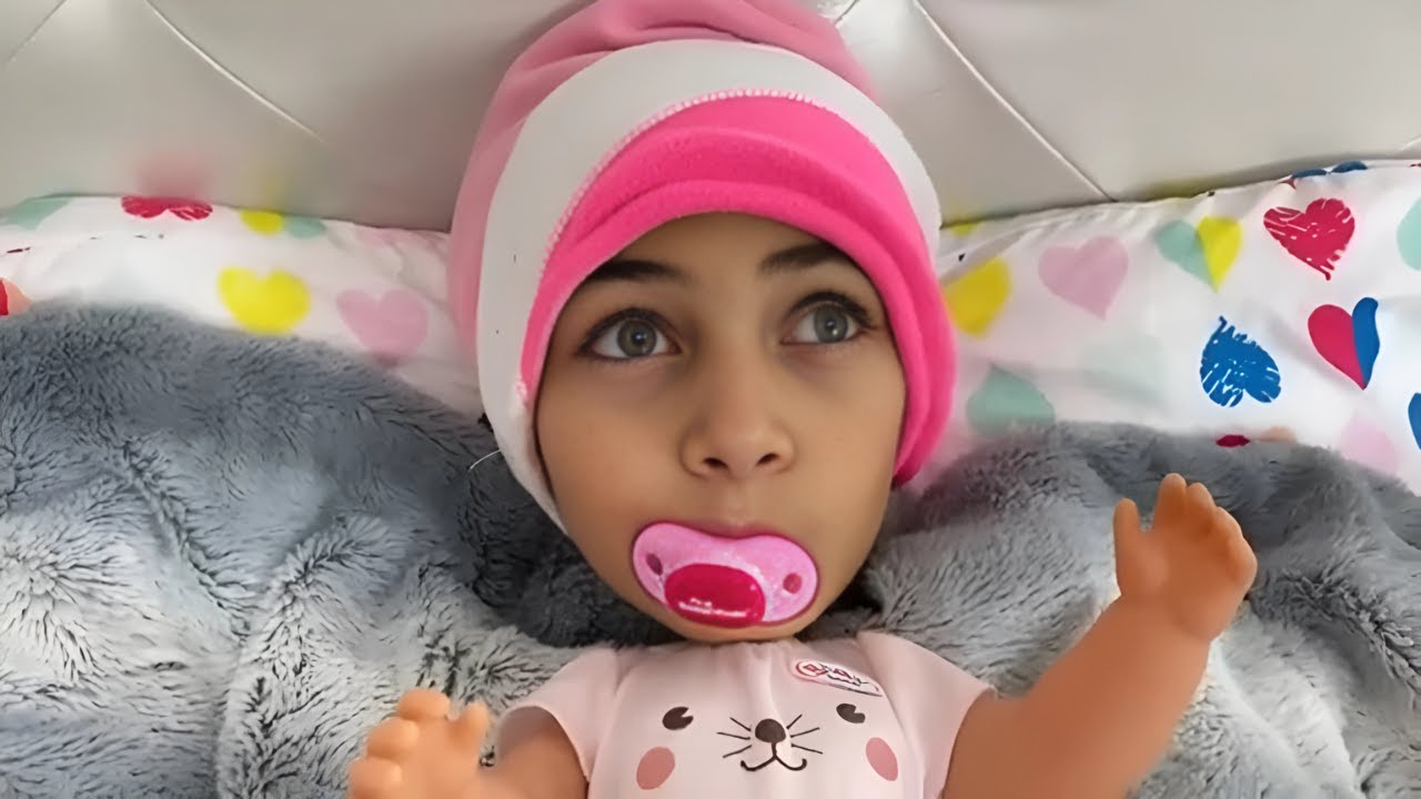 Heidi and Zidane Pretend Play with Baby | Funny stories for kids