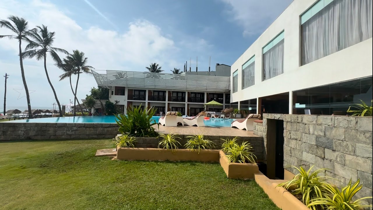 Avenra Beach Hotel 4* Hikkaduwa Sri Lanka🇱🇰 | #travel #like #beach #srilanka  #hotel #sea #sun