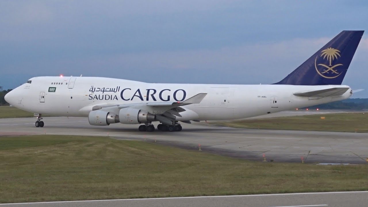 [FullHD] *RARE* Saudia Cargo Boeing 747-400(BDSF) takeoff at Geneva/GVA/LSGG