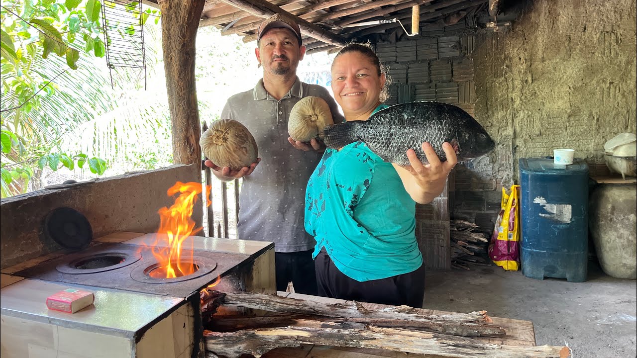 Receita da Roça: Tilápia no Coco com Fava Tropeira no Almoço de Sábado | Recanto Lino