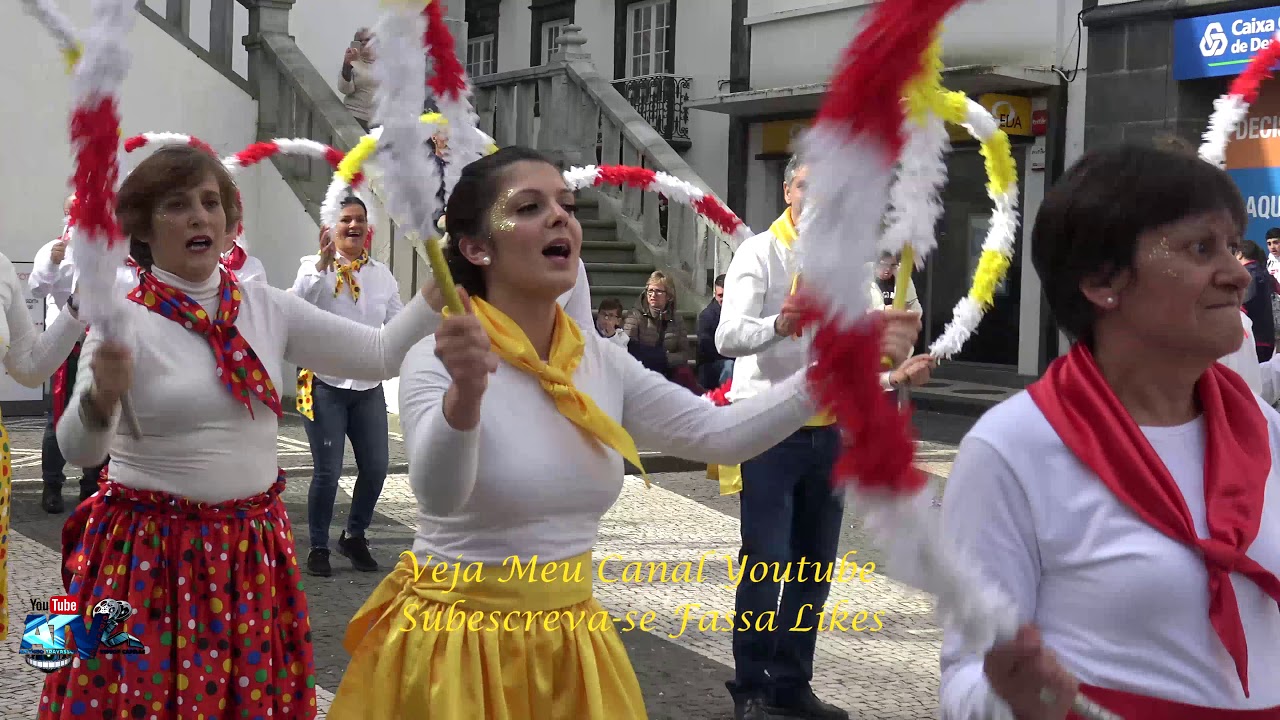 Dança de Carnaval a Moda Antiga da Escola Domingos Rebelo