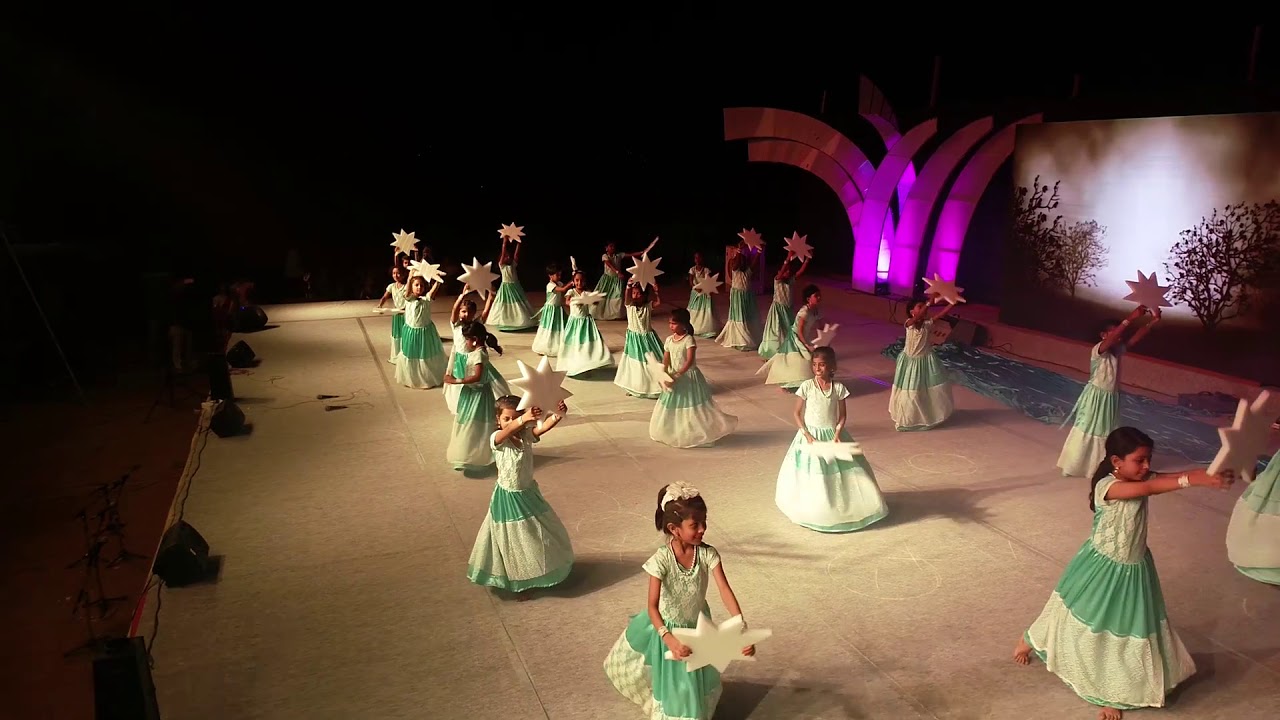 KIDS ANGEL DANCE