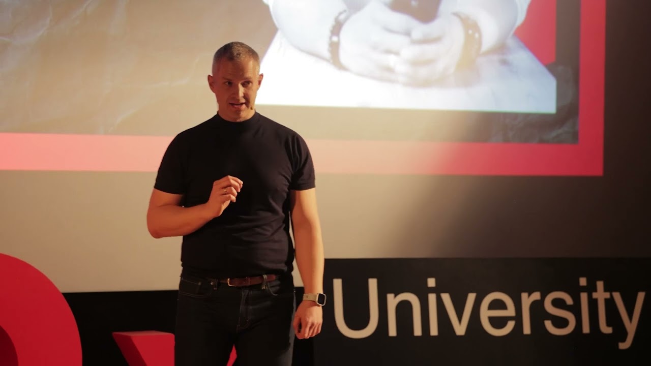 Sexy. Redefined | Marcin Świsłowski | TEDxUniversity of Lodz