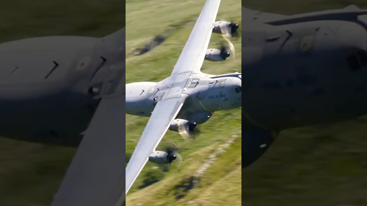Huge Cargo Plane Goes Proper Low Through Welsh Valley #aviation #plane #flying