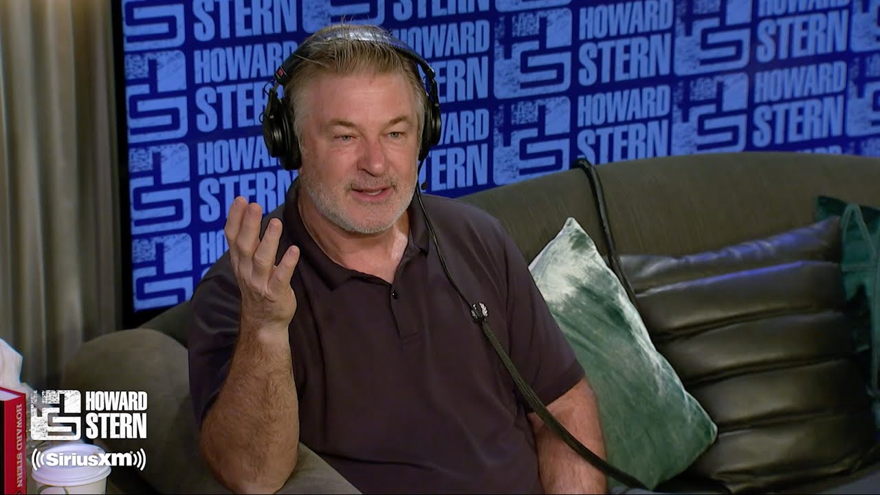 Alec Baldwin on “The Irishman” and How Al Pacino Helped Him Get His College Degree