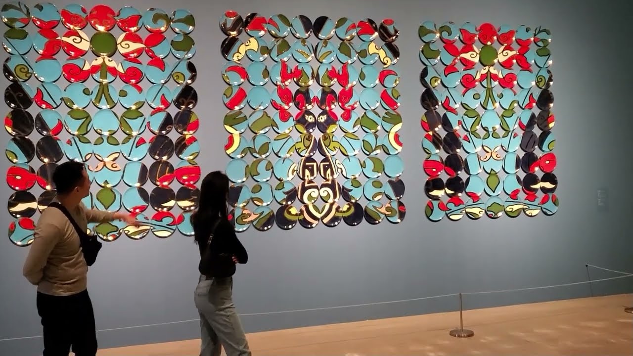 Peek at Parall(elles) exhibit  - MMFA - March 2023