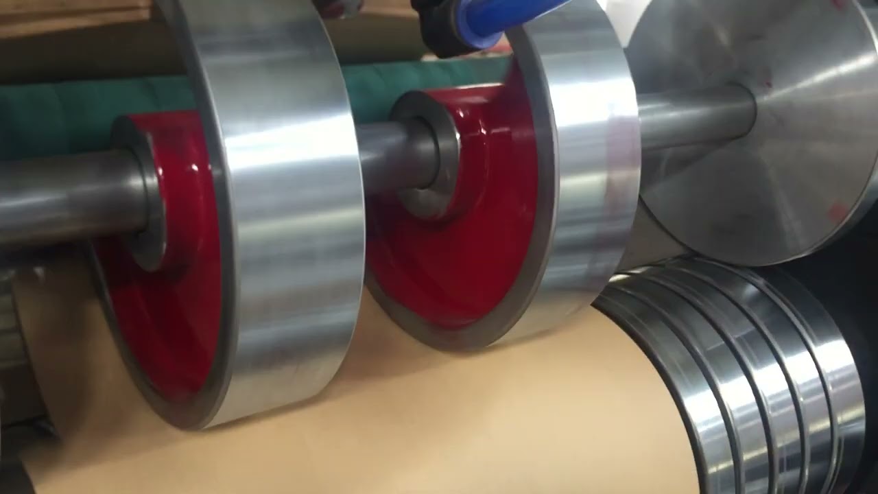 automatic pocket envelope making machine is suitable for producing pocket envelope