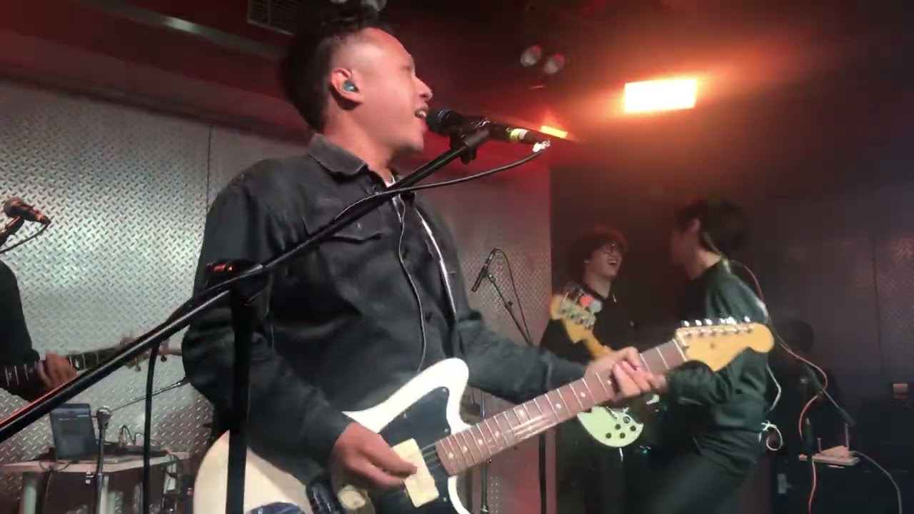 Perunggu - Amalan Baik (Live at Krapela, Jakarta 6/3/2024)