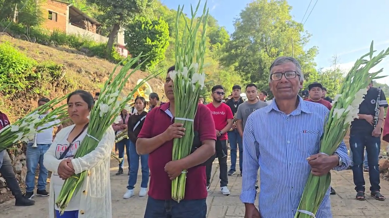 SANTO DOMINGO ALBARRADAS RECIBE A LA BANDA DE SANTA CATARINA ALBARRDAS EN SU FIESTA PATRONAL
