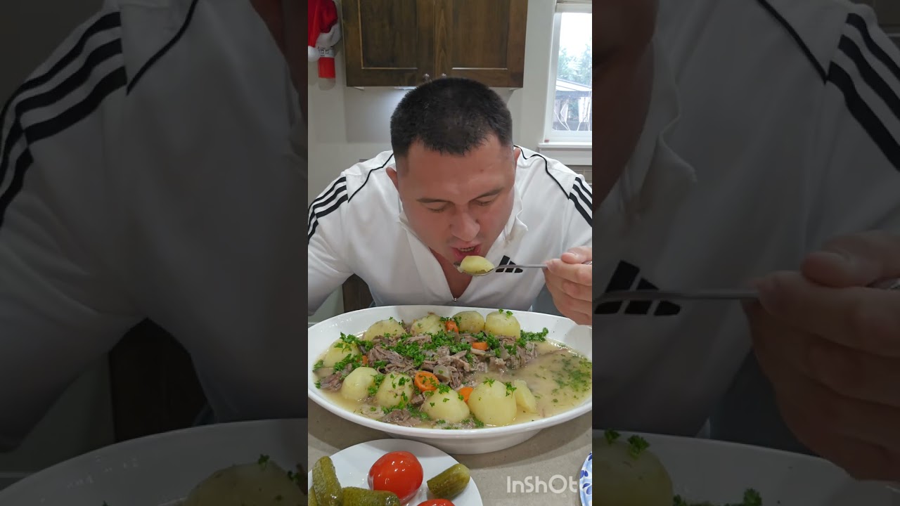 Картошка мясо... Мукбанг вкусно 😋 😋 😋 😋