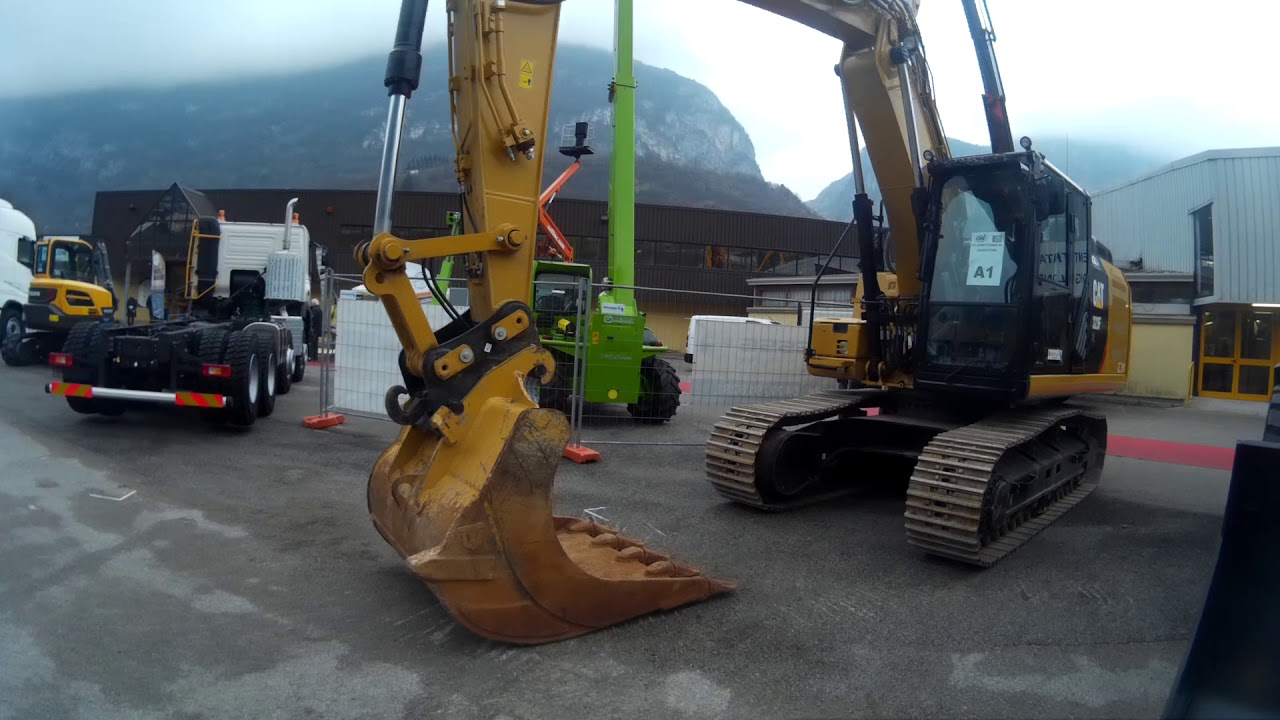 CAT 323F & CAT 938M