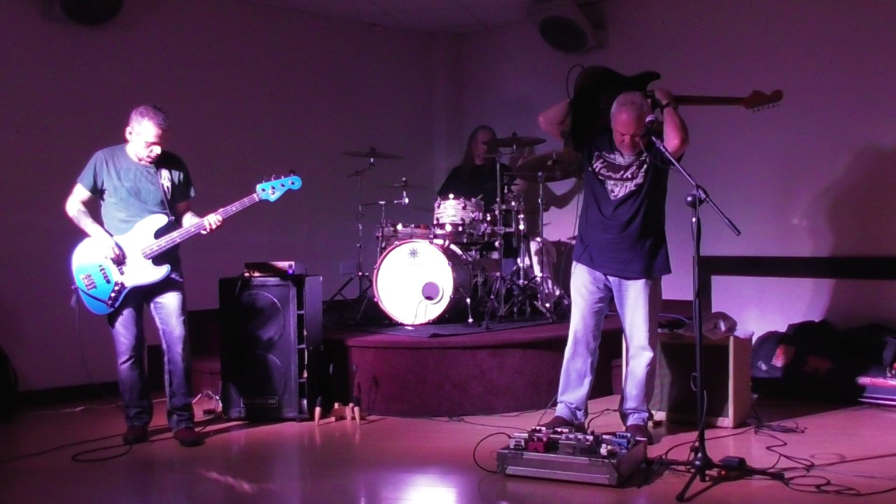 Rab McCullough & friends - Voodoo Chile