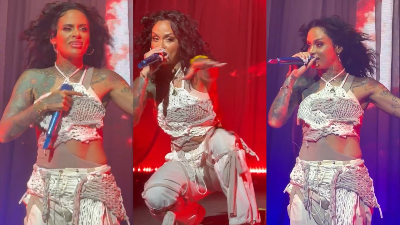 Kehlani performing 