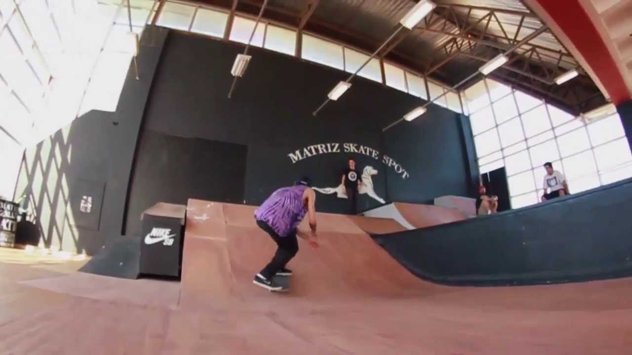 Luan de Oliveira no Matriz Skate Spot 2014