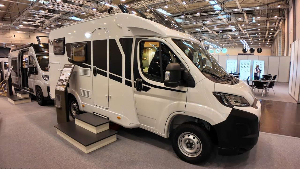 NUR 54.000,- EURO Sunlight V 60 Adventure teilintegriert unter 6M Wohnmobil Schnäppchen 2025