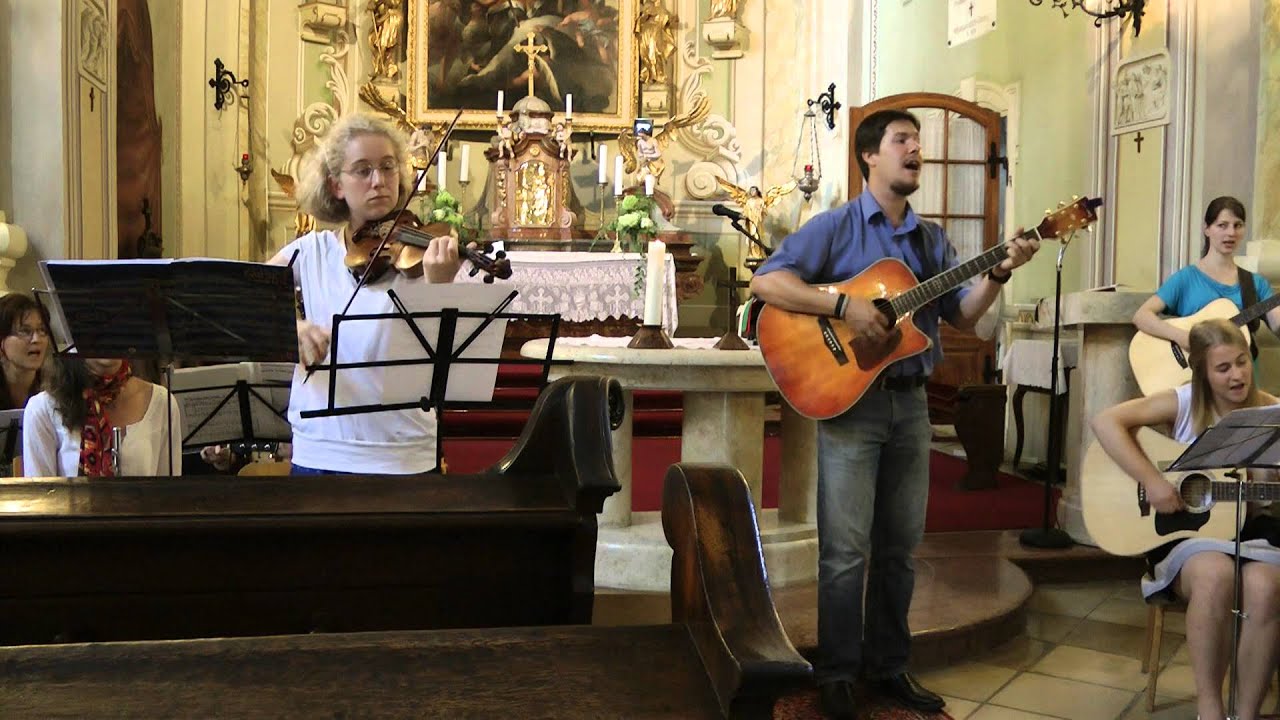 Gitáros tábor 2013 -  Vasárnap reggeli mise utáni koncert -  Te felemelsz