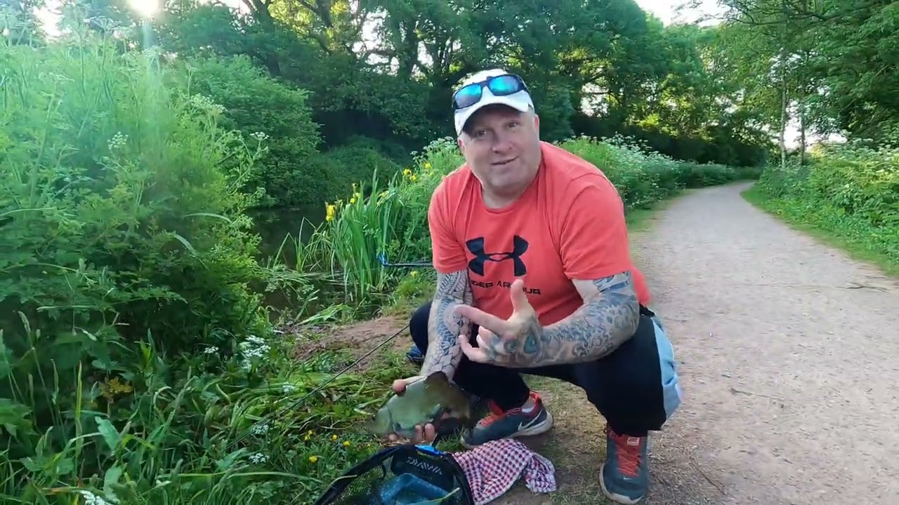 Fishing Tiverton canal