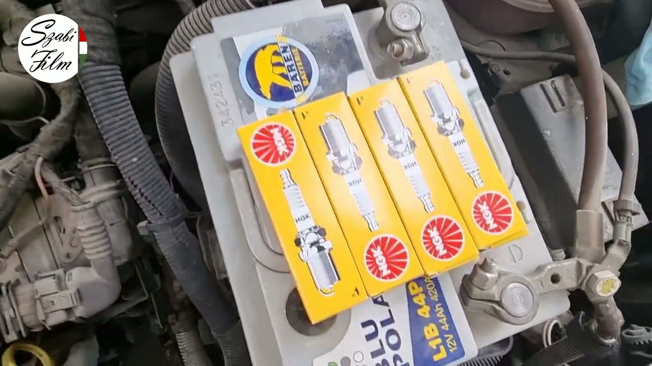 Opel Astra G gyújtógyertya csere @SzabiFilm