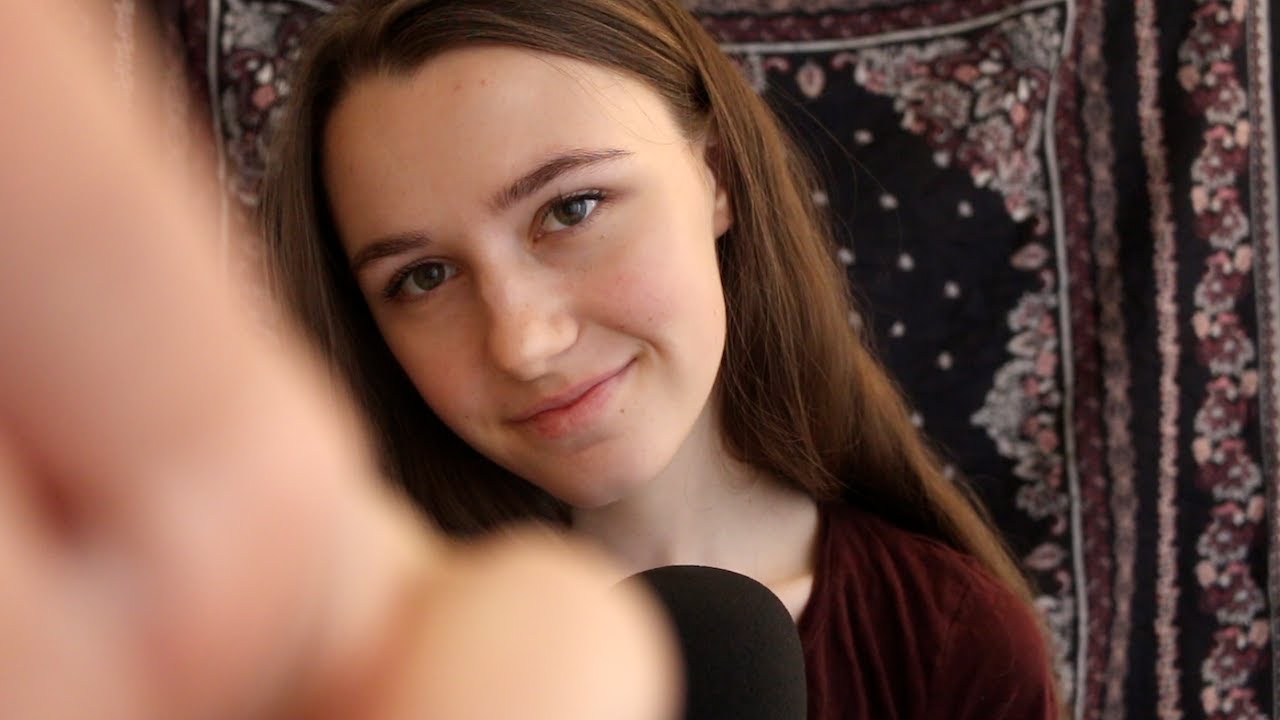ASMR - Hand Movements, Gua Sha, Plucking, Trigger Words