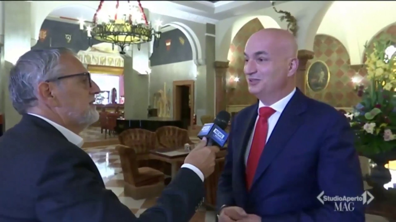 Il Due Torri Hotel a Studio Aperto MAG
