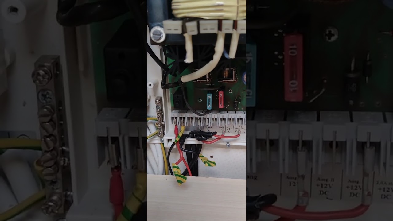 jak podłączyć i gdzie akumulator do przyczepy która nie ma fabrycznie akumulatora.