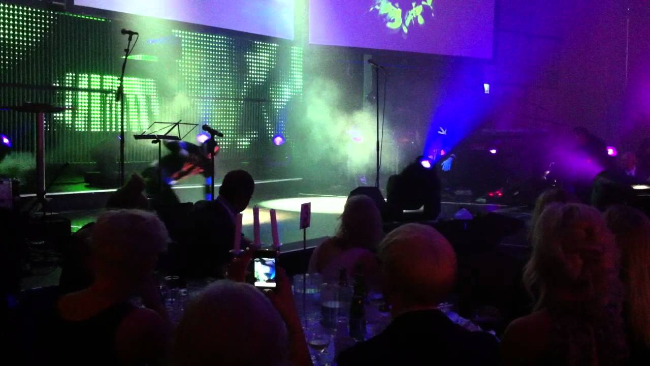 P&Aring;H&Aring;RET show 2012 hairdressers off the year Norway