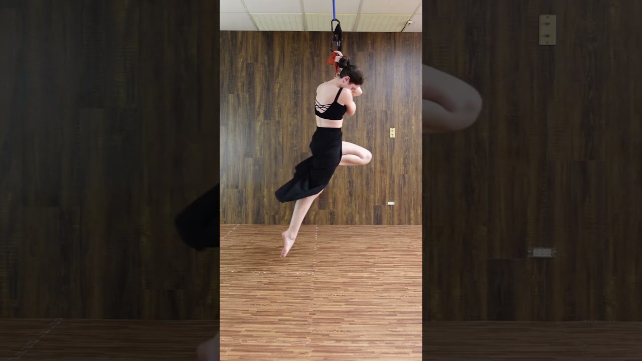 Self-Suspension Spinning Flow