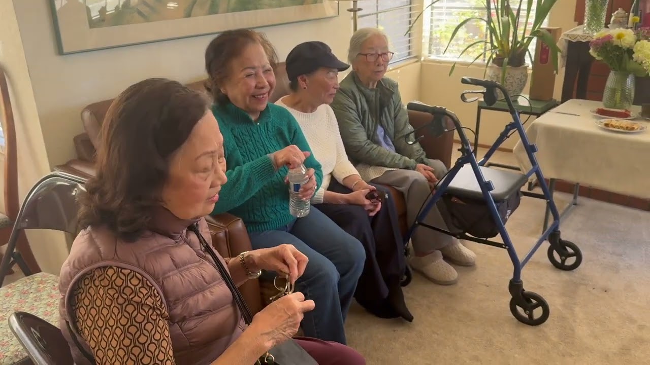 Thăm mộ Thầy