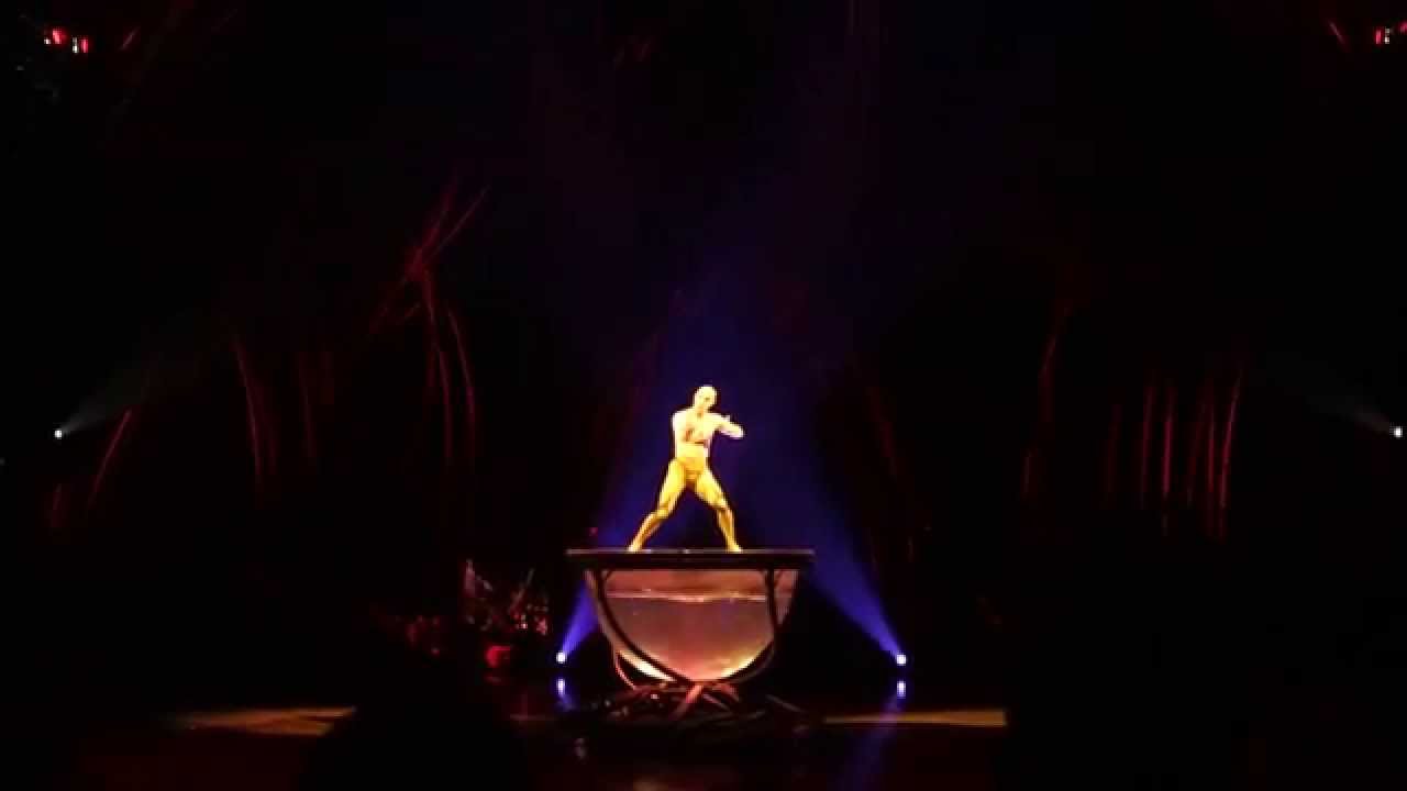 Viktor Kee act live in Miami (Amaluna show)