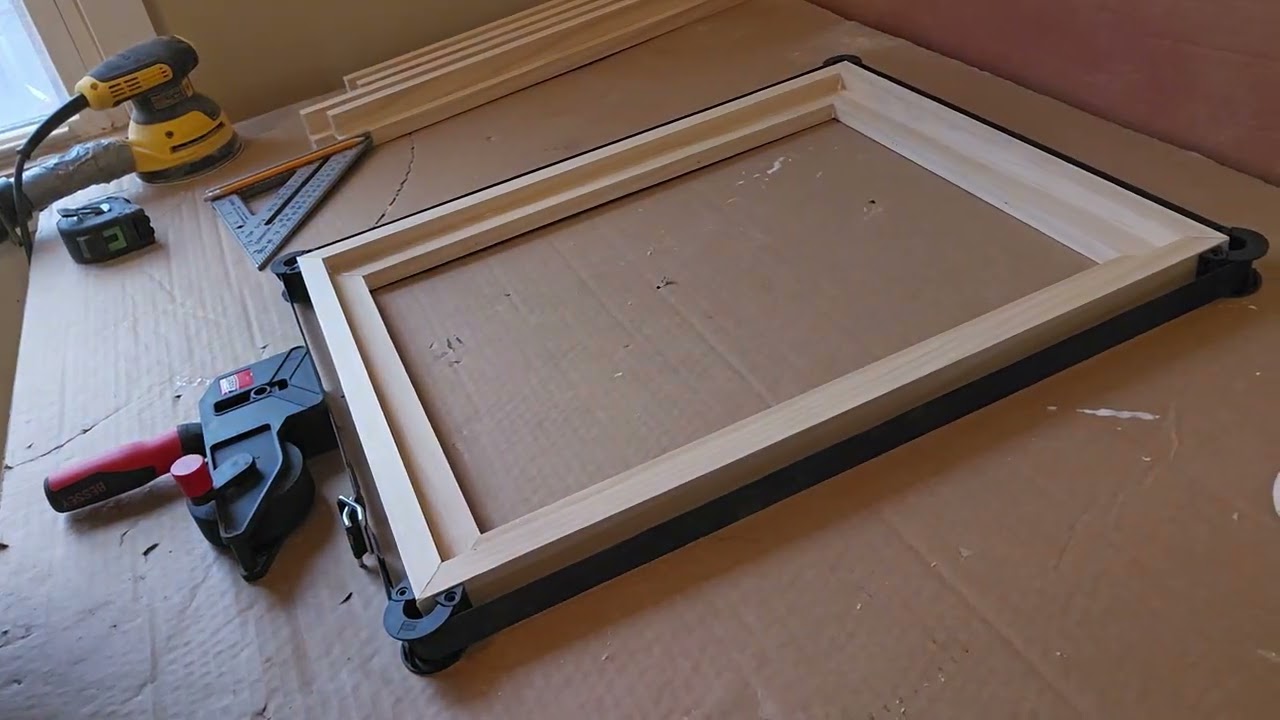 Floating Picture Frame