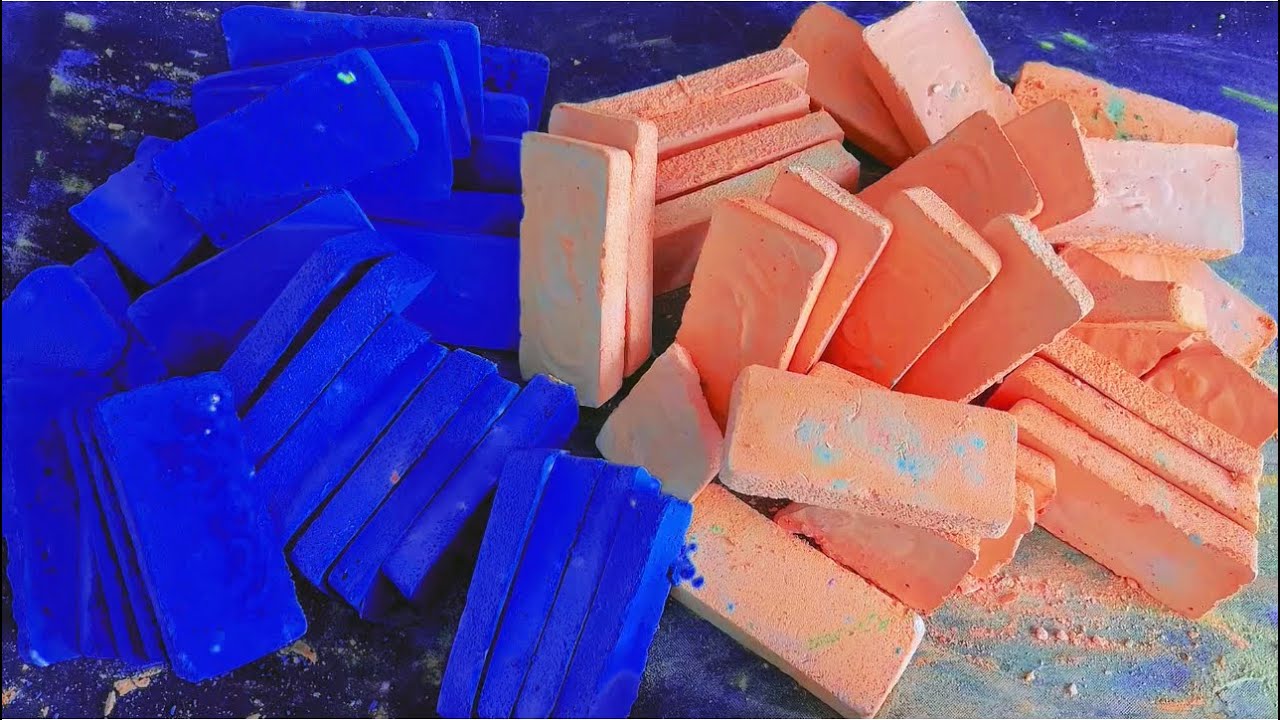 Soft vibrant gym chalk reforms 💙🧡