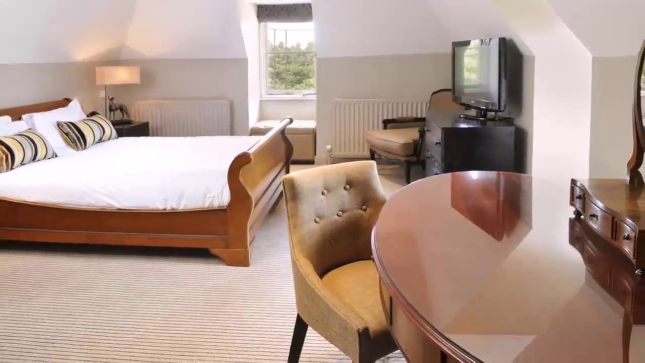 The Crown Manor House Hotel | New Forest || ROMANTIC HOTEL, UK