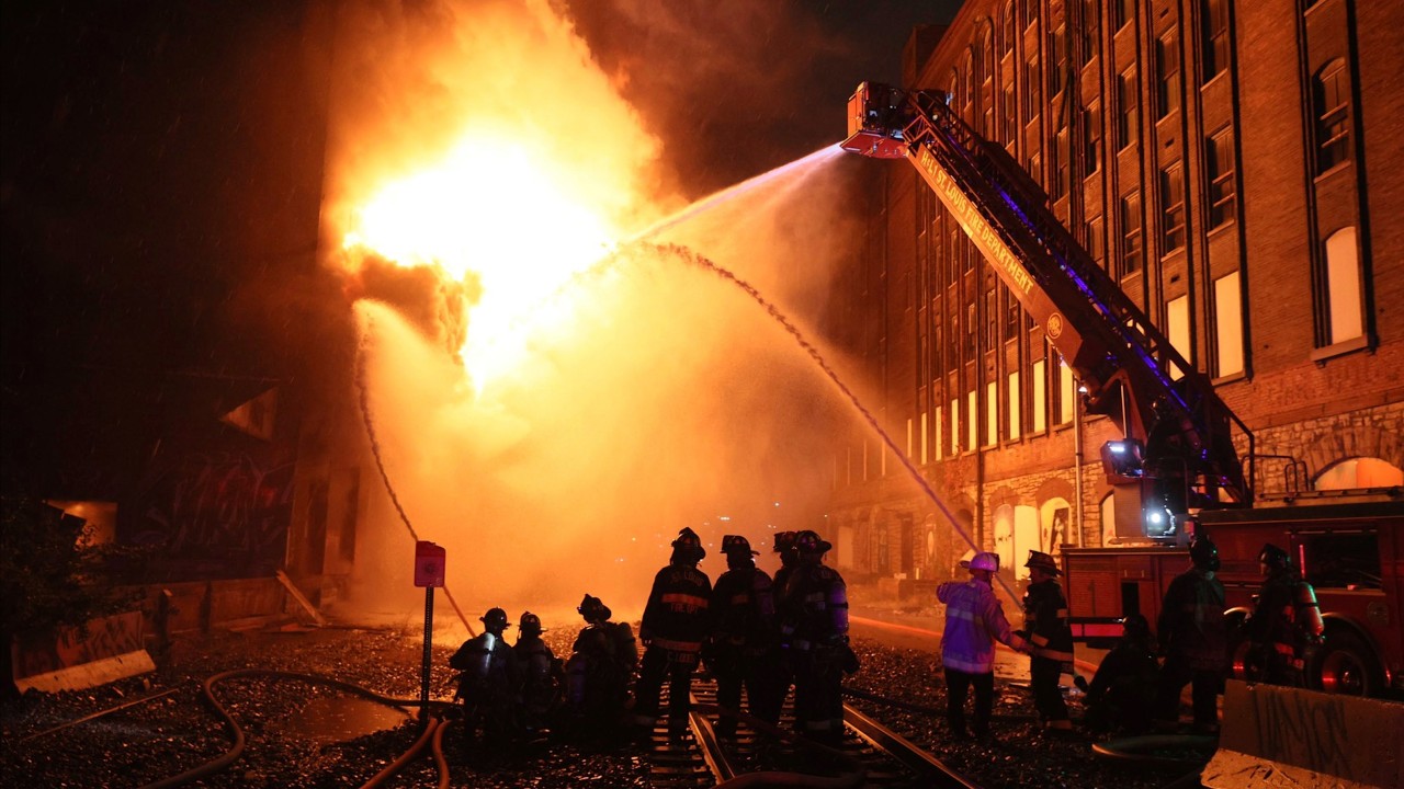 Five Alarm Warehouse Fire in St. Louis