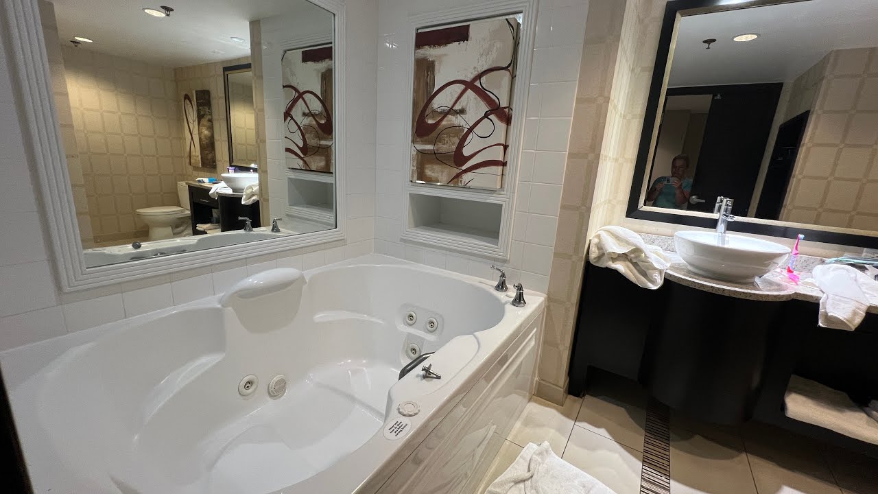 Golden Nugget Biloxi suite room 1053 tour