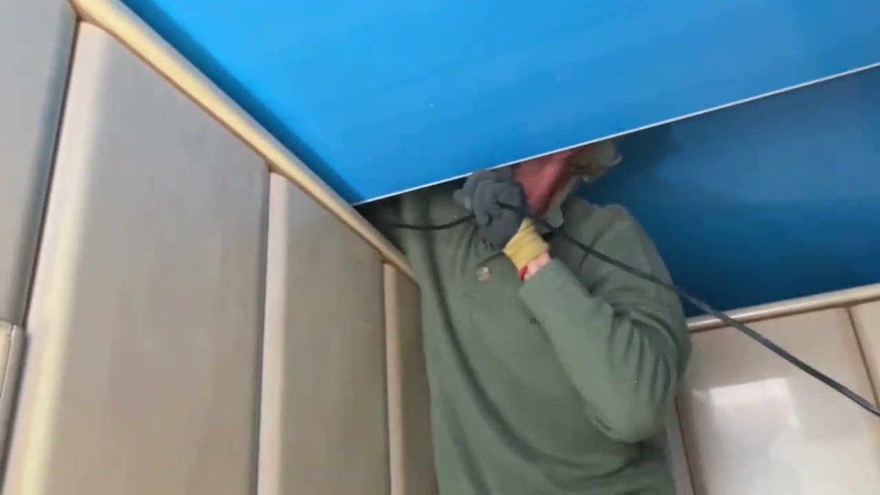 Techo ligero de 1cm con tres paneles sándwich de aluminio por 200€@asiencarna