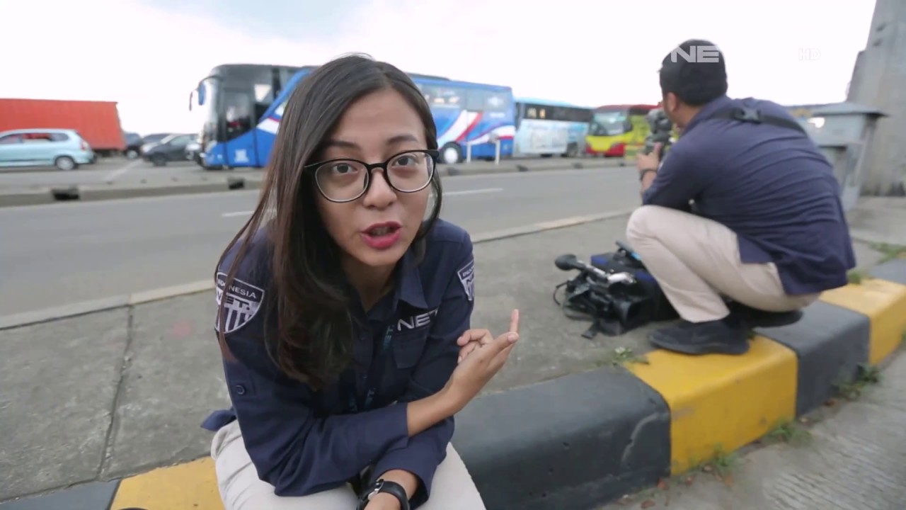 The Newsroom - Menembus Kemacetan Pintu Tol Cikarang Utama