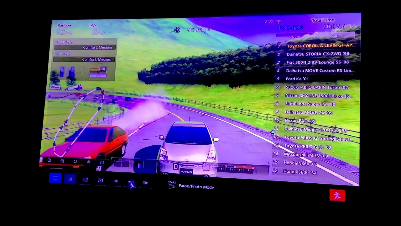 Toyota PRIUS G Touring Selection (J) ‘03 Vs A Steep Hill On A Custom Track - Gran Turismo 5
