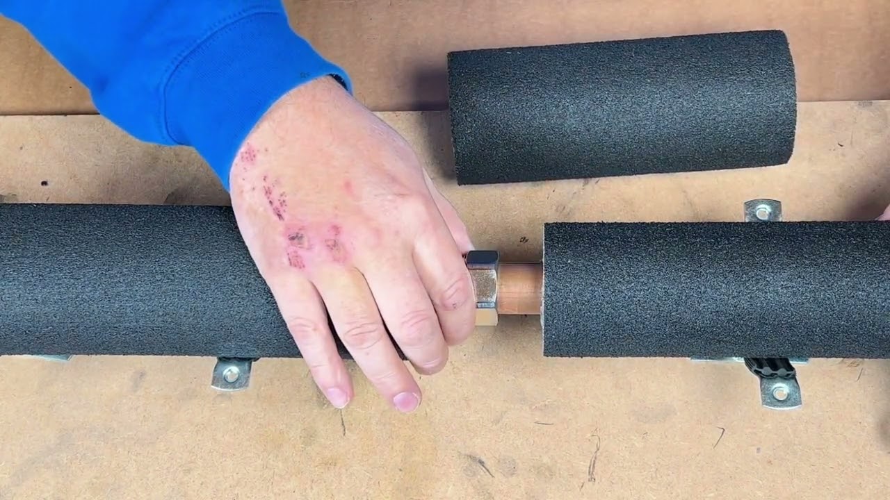 Sealing the Intatec  Intaflex hoses to 28mm pipework