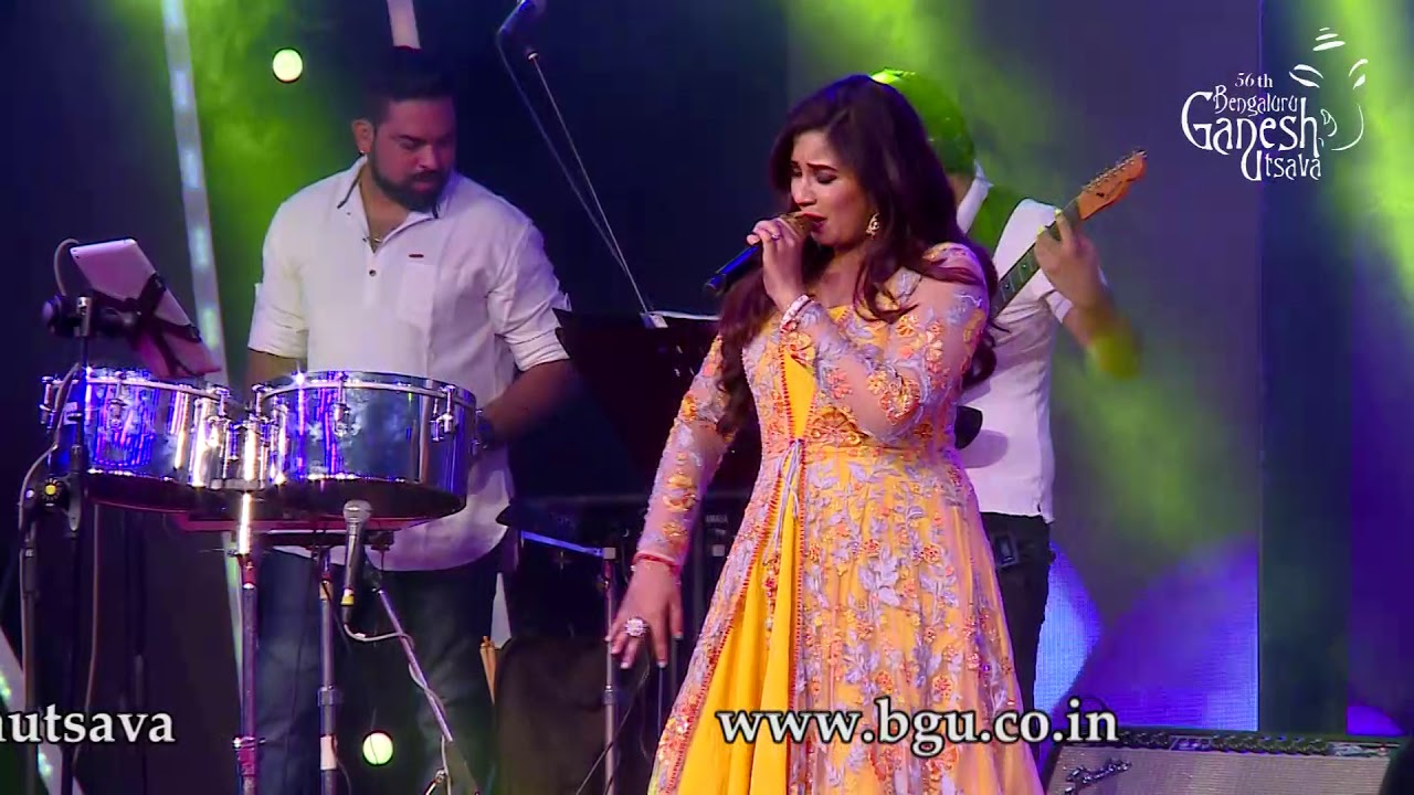 HOOVINA BAANADANTE | Birugaali | Shreya Ghoshal | 56th Bengaluru Ganesh Utsava 2018