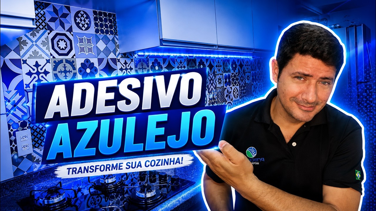 APLICAÇÃO DE ADESIVO EM AZULEJO