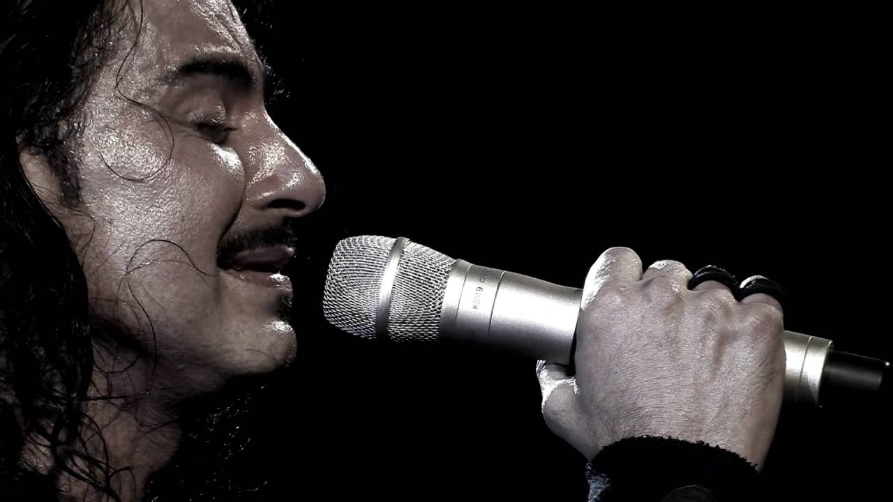 Μιχάλης Τζουγανάκης - Αύγουστος (Θέατρο Βράχων Live Video)