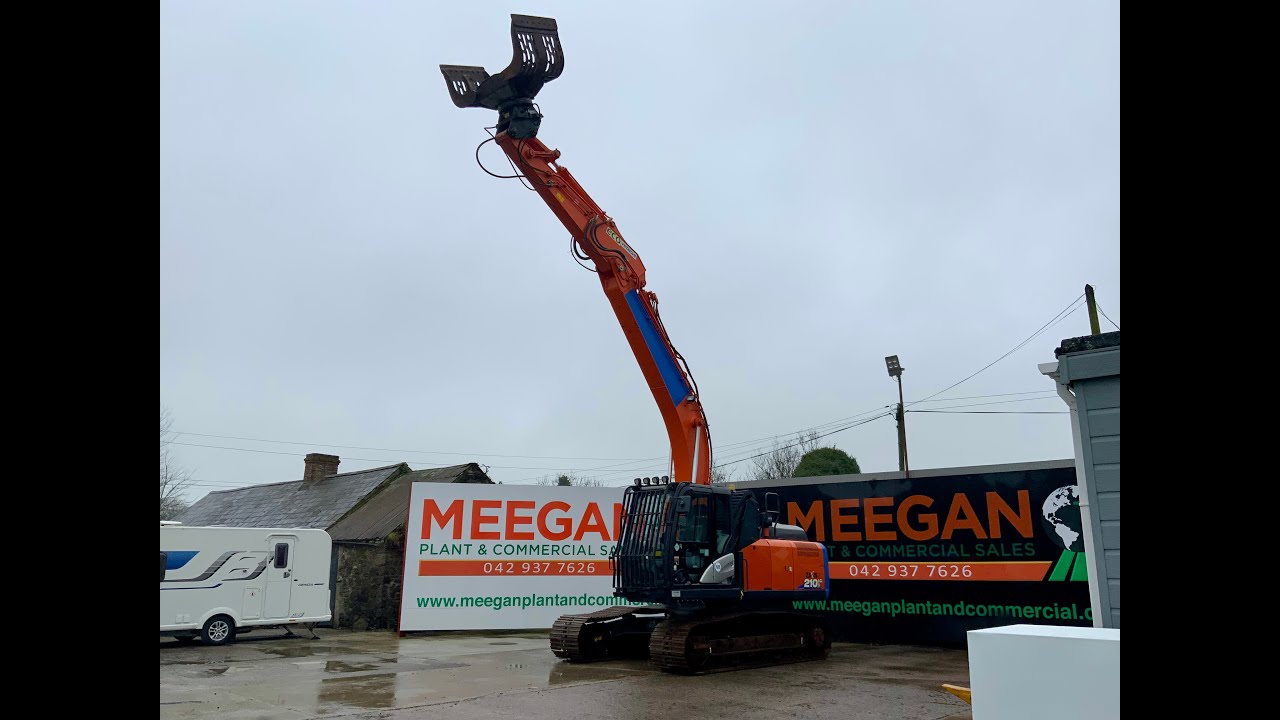 2018 HITACHI 210 Lc6 KOCUREK DEMOLITION TRACK MACHINE.