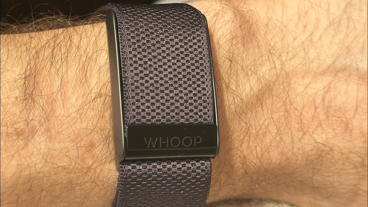 Whoop 4.0 Unboxing Free Trial (Dubai Edition)