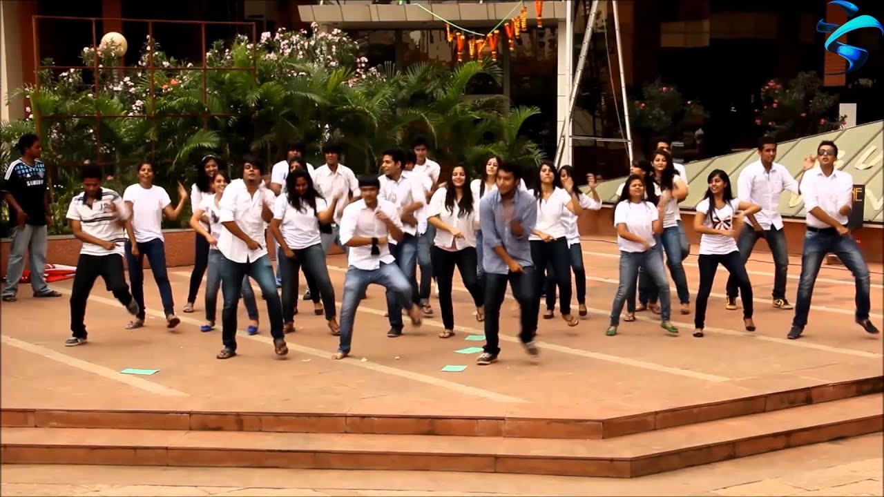 Gangnam Style flash mob this Sympulse in India
